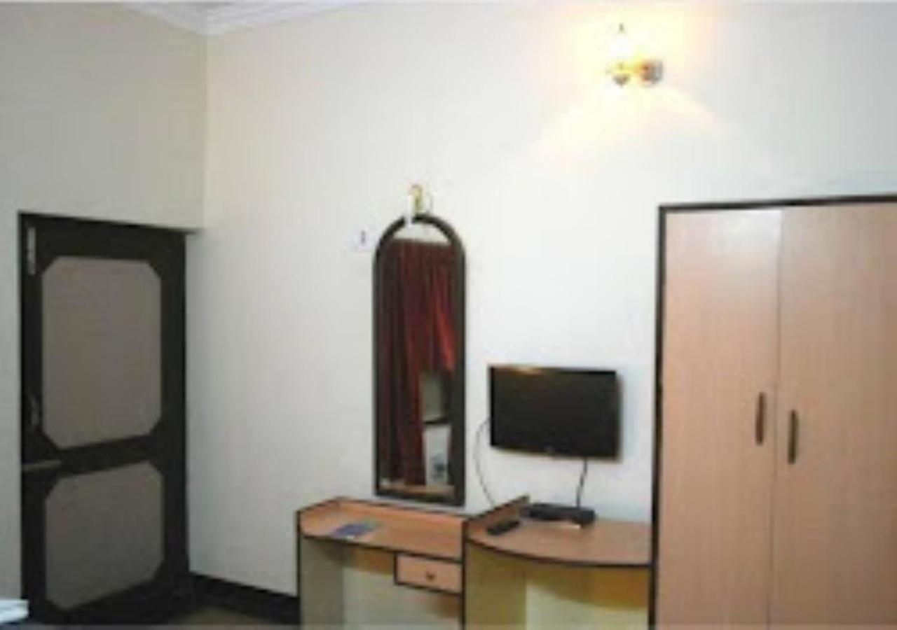Hotel Venus Inn Bhubaneshwar 부바네스 외부 사진